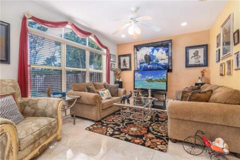 7635 19th Court, Pembroke Pines FL - photo 11 of 24