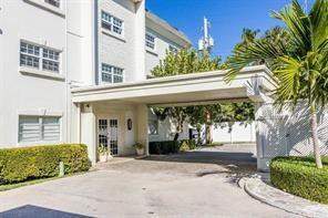 1 bedroom Stock Cooperative at 1439 S Ocean Boulevard #217, Whittier Towers, Pompano Beach — photo 2