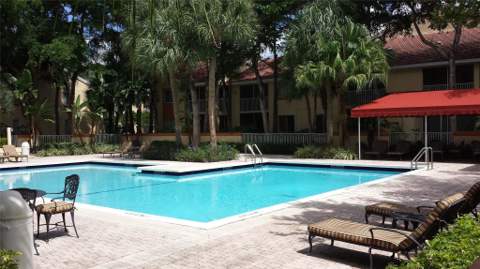 1039 Coral Club Drive #1039, Coral Springs FL - photo 8 of 9