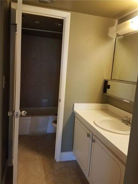 1400 Saint Charles Place #211, Pembroke Pines FL - photo 15 of 30
