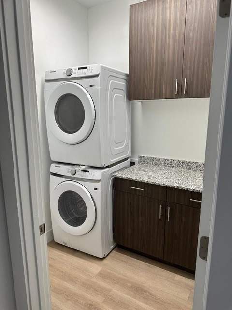 400 SE 22nd Street #1, Fort Lauderdale FL - photo 7 of 27