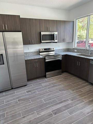 400 SE 22nd Street #1, Fort Lauderdale FL - photo 9 of 27