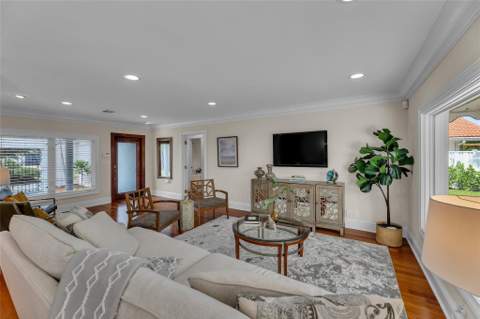 2840 NE 26th Court, Fort Lauderdale FL - photo 14 of 69