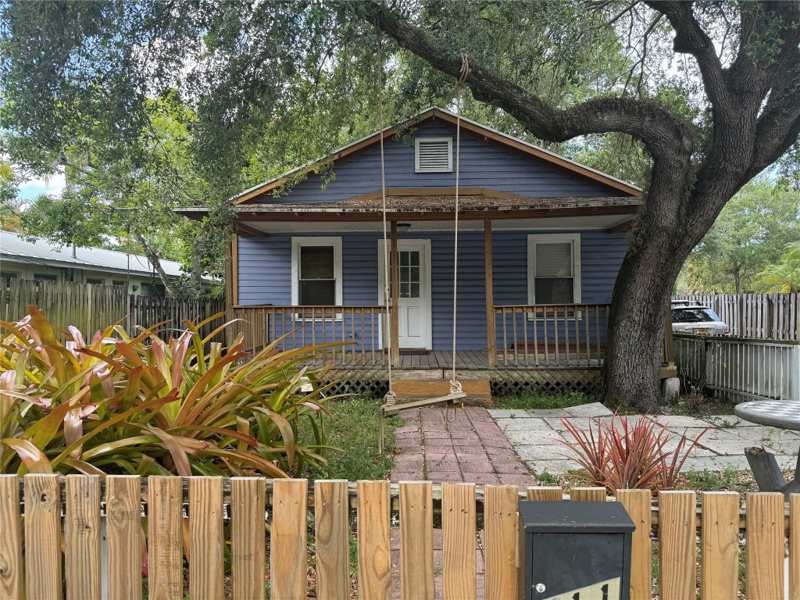 2 bedroom Single Family Residence at 711 W Las Olas, Bryan, Fort Lauderdale — photo 1