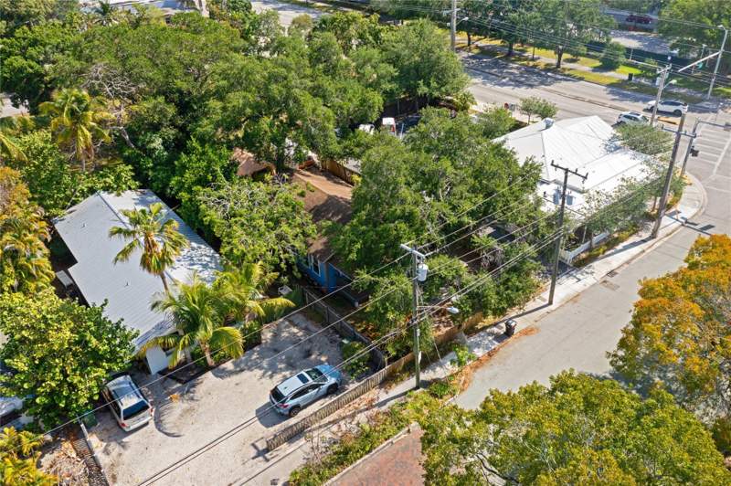 2 bedroom Single Family Residence at 711 W Las Olas, Bryan, Fort Lauderdale — photo 3