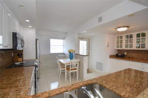 1012 N Ocean Boulevard #204, Pompano Beach FL - photo 11 of 54