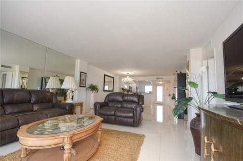 1012 N Ocean Boulevard #204, Pompano Beach FL - photo 21 of 54