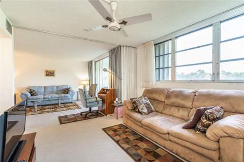 9611 N Hollybrook Lake Drive #107, Pembroke Pines FL - photo 15 of 56