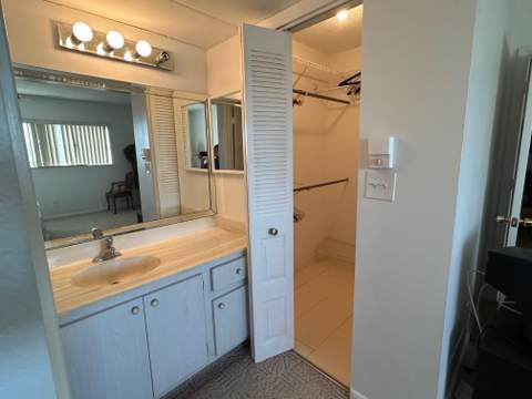 7877 Golf Circle Drive #211, Margate FL - photo 13 of 21