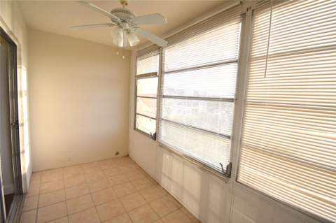 3051 Sunrise Lakes Drive #311, Sunrise FL - photo 12 of 20