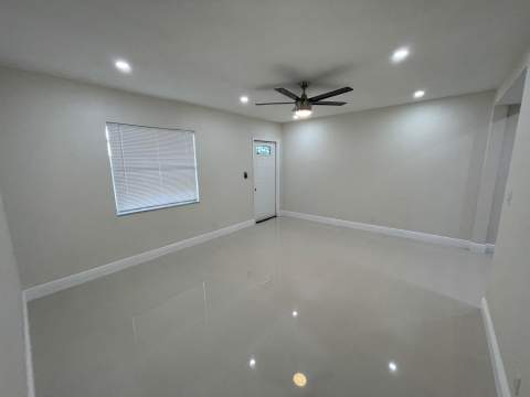 1809 NW 13th Court, Fort Lauderdale FL - photo 7 of 14