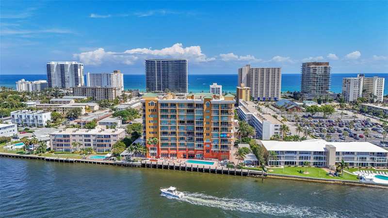 2 bedroom Condominium at 821 N Riverside Drive #Ph2, Riverside Grande Condo, Pompano Beach — photo 1