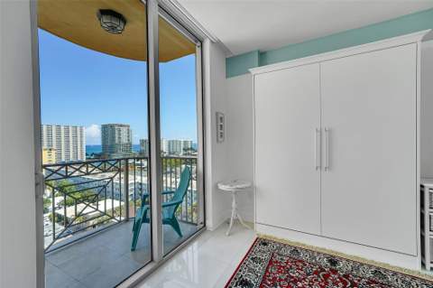 821 N Riverside Drive #Ph2, Pompano Beach FL - photo 7 of 100
