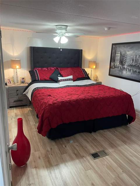 8670 SW 18th Court, Davie FL - photo 8 of 23