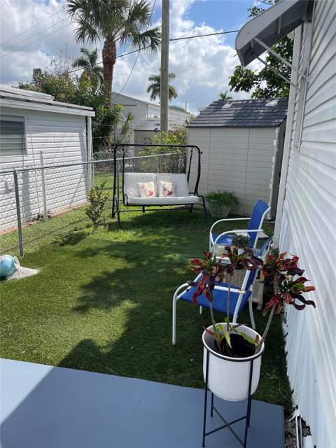 8670 SW 18th Court, Davie FL - photo 14 of 23