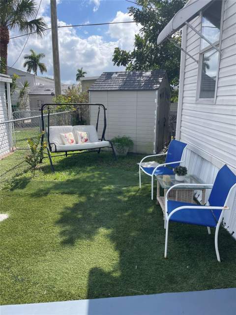 8670 SW 18th Court, Davie FL - photo 15 of 23
