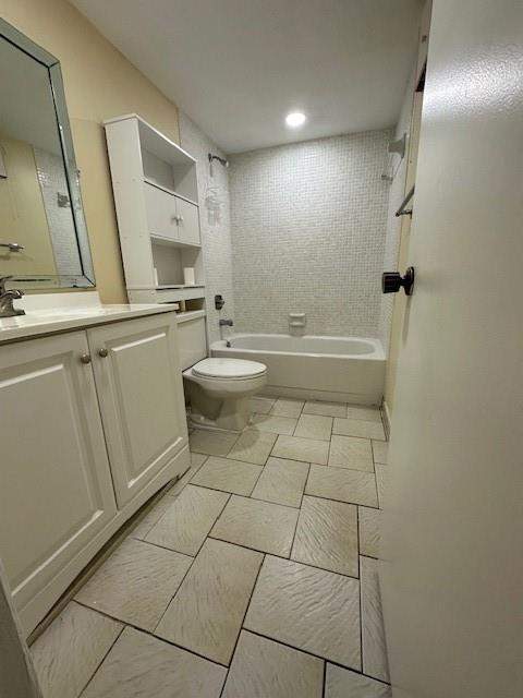8050 W Mcnab Road #210, Tamarac FL - photo 16 of 22