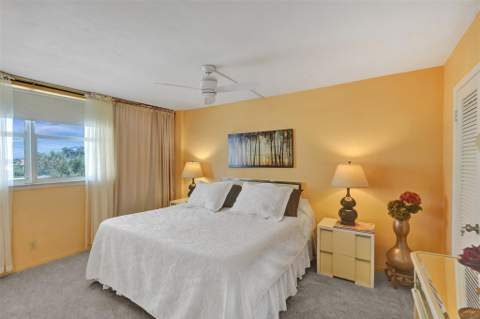 1051 Hillsboro Mile #307e, Hillsboro Beach FL - photo 16 of 31