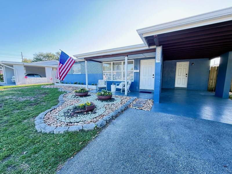 2 bedroom Single Family Residence at 2340 N 58th Terrace, Sheridan Park 43-25 B, Hollywood — photo 2