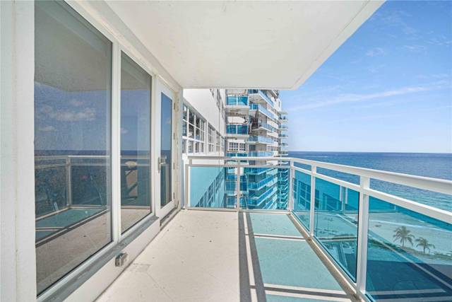 Commodore Condo