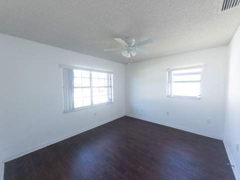 3205 Hibiscus, Fort Pierce FL - photo 11 of 14