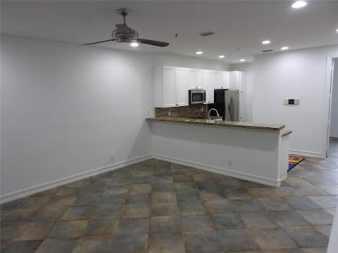 2299 NE 9th Avenue #2299, Wilton Manors FL - photo 8 of 30