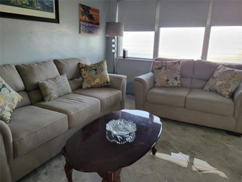 800 SW 11th Avenue #17, Hallandale Beach FL - photo 7 of 23