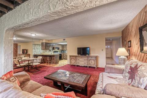 73 Ann Lee Lane, Tamarac FL - photo 7 of 22