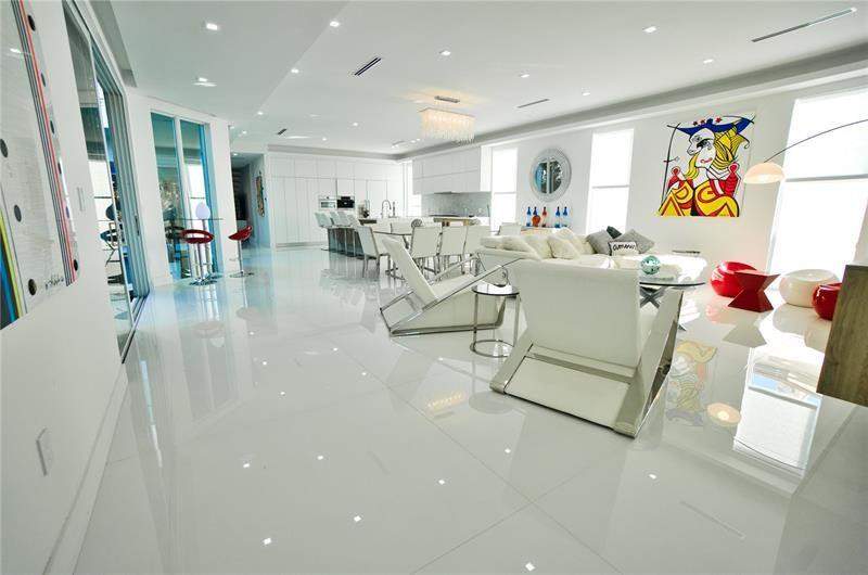 5 bedroom Single Family Residence at 3325 NE 18th, Las Olas By The Sea, Fort Lauderdale — photo 4