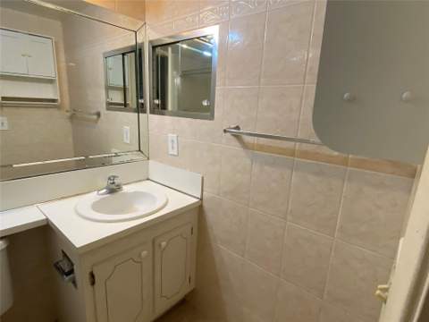 2025 Berkshire B #2025, Deerfield Beach FL - photo 16 of 31
