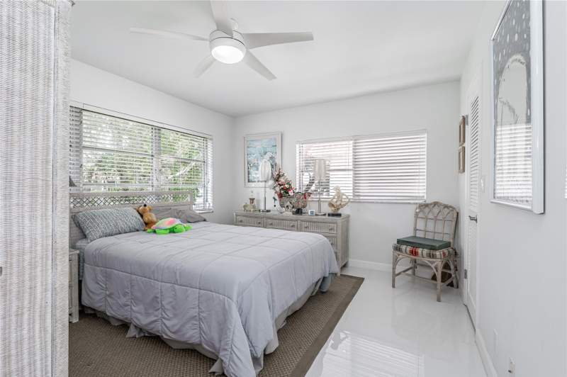 2 bedroom Condominium at 811 S Hollybrook Drive #301, Hollybrook Golf & Tennis, Pembroke Pines — photo 4