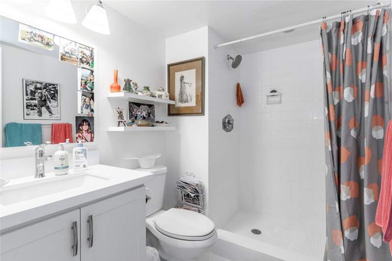 2 bedroom Condominium at 811 S Hollybrook Drive #301, Hollybrook Golf & Tennis, Pembroke Pines — photo 5