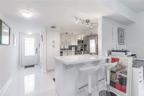 811 S Hollybrook Drive #301, Pembroke Pines FL - photo 9 of 77