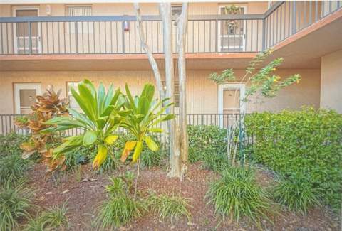3140 Holiday Springs Boulevard #109, Margate FL - photo 18 of 26