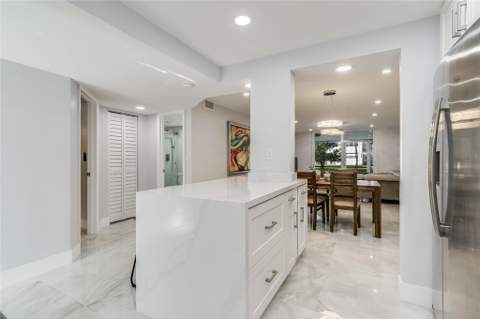 9523 S Hollybrook Lake Drive #102, Pembroke Pines FL - photo 14 of 64