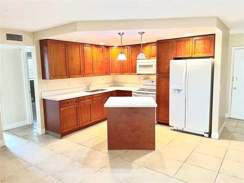 3 bedroom Condominium at 4425 Treehouse Lane #A, Arbor Keys Condo, Tamarac — photo 1