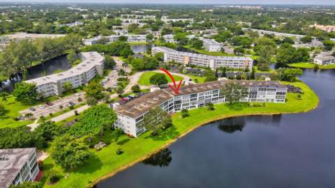 3107 Cambridge #3107, Deerfield Beach FL - photo 9 of 44