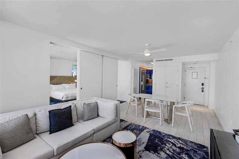 1 bedroom Condominium at 3101 Bayshore Drive #501, W Ft Lauderdale Residence, Fort Lauderdale — photo 3