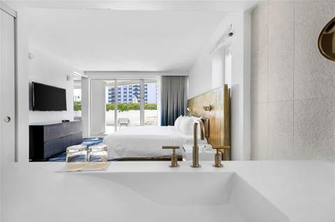3101 Bayshore Drive #501, Fort Lauderdale FL - photo 10 of 29
