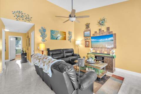 6008 NW 3rd Street, Margate FL - photo 7 of 31