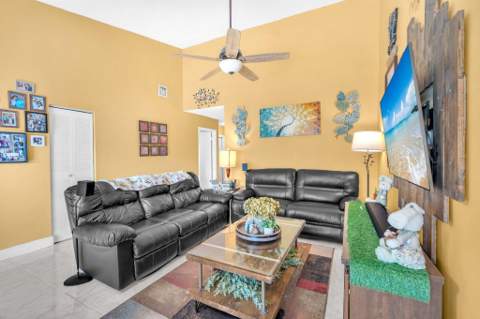 6008 NW 3rd Street, Margate FL - photo 9 of 31