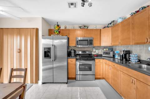 6008 NW 3rd Street, Margate FL - photo 13 of 31