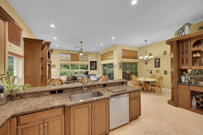 3 bedroom Single Family Residence at 7756 Kingsley Palm Terrace, Valencia Shores 04, Lake Worth — photo 5