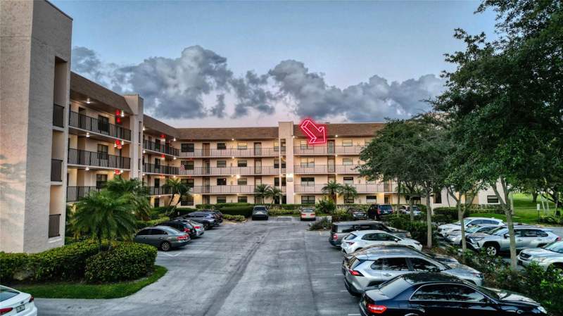 2 bedroom Condominium at 10433 Sunrise Lakes Boulevard #409, Sunrise Lakes Phase 4, Sunrise — photo 2