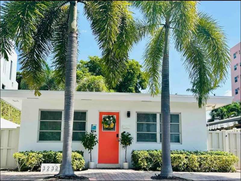 2 bedroom Single Family Residence at 3232 NE 15th Street, Pompano By The Sea Resub, Pompano Beach — photo 1