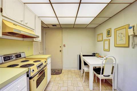 405 N Ocean Boulevard #623, Pompano Beach FL - photo 19 of 94
