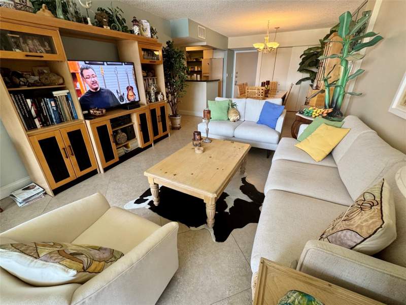 2 bedroom Condominium at 740 S Federal Highway #216, Bay Yacht Club, Pompano Beach — photo 4