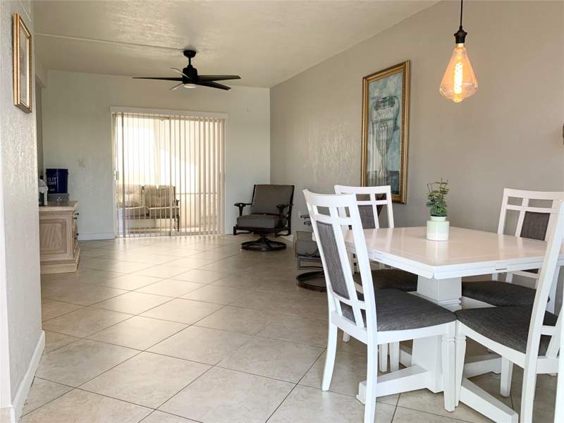 1 bedroom Condominium at 6550 Winfield Boulevard #105, Winfield Gardens South, Margate — photo 4
