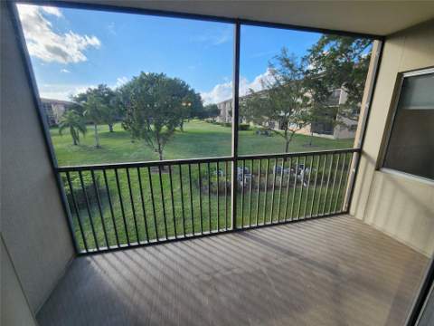 1650 SW 124th Terrace #209D, Pembroke Pines FL - photo 7 of 19