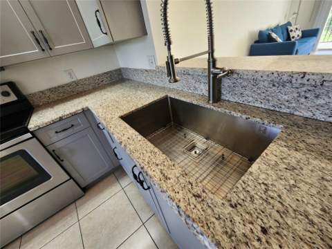 1650 SW 124th Terrace #209D, Pembroke Pines FL - photo 10 of 19